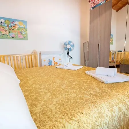 Apartment Ampio In Centro Wifi E 1 Posto Auto