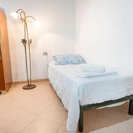 Ampio In Centro Wifi E 1 Posto Auto Appartement